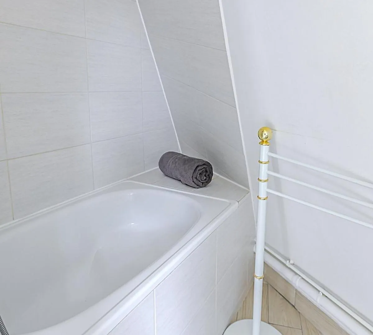 Petit Studio 16Eme Arrondissement - Boulogne París 0*,  Francia
